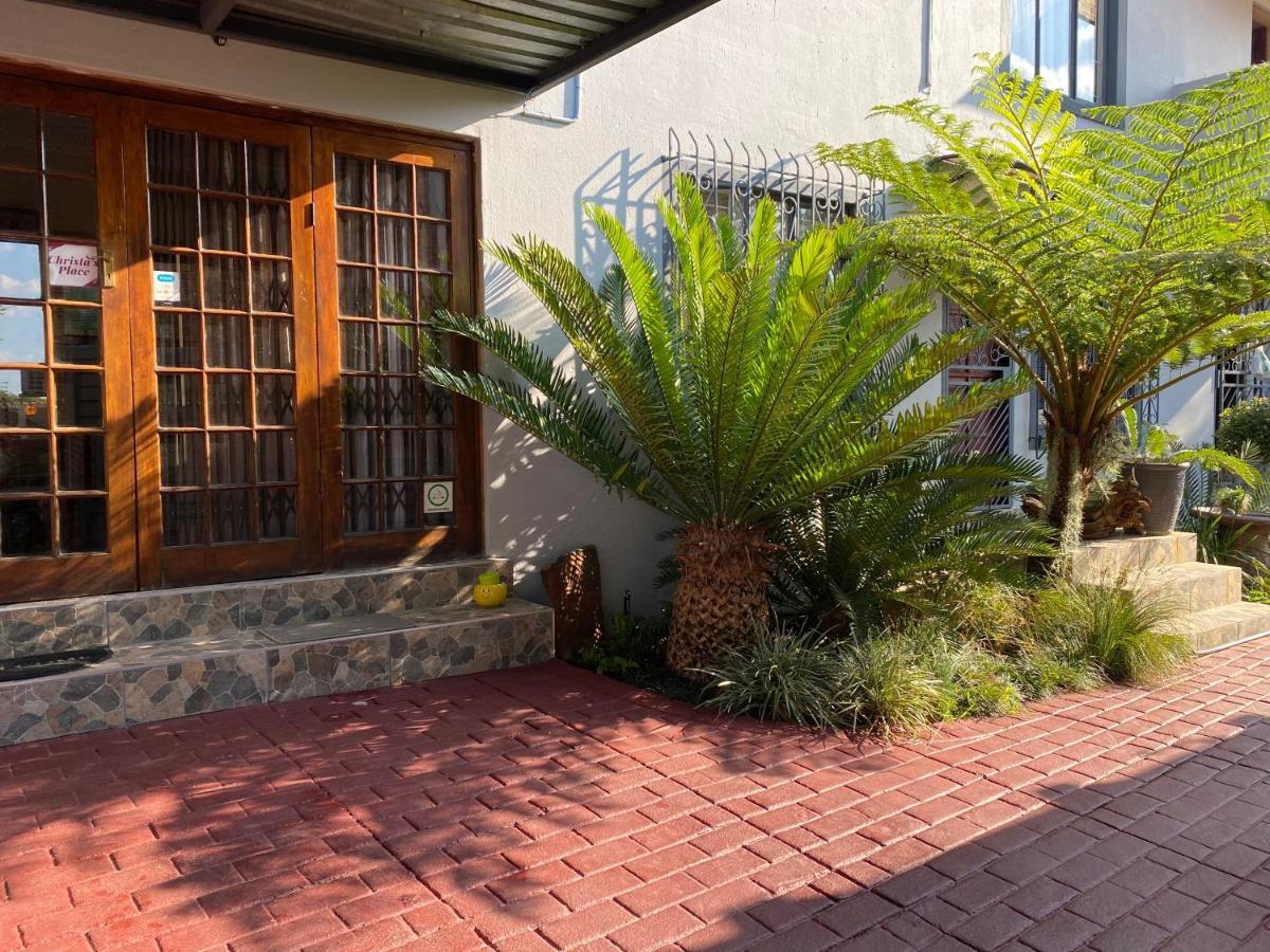 Christa'S Place 897 Pretoria Bagian luar foto